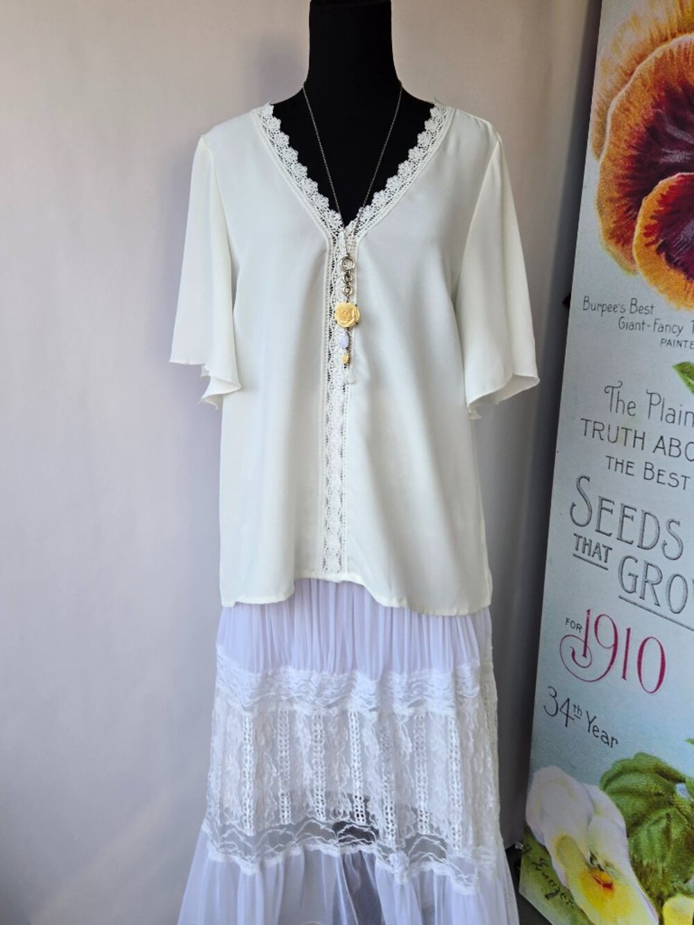 White Boho Floaty Blouse Cottage Lace Trim Size Large